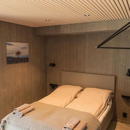 Modern Apartment In Henningsvaer Luaran gambar