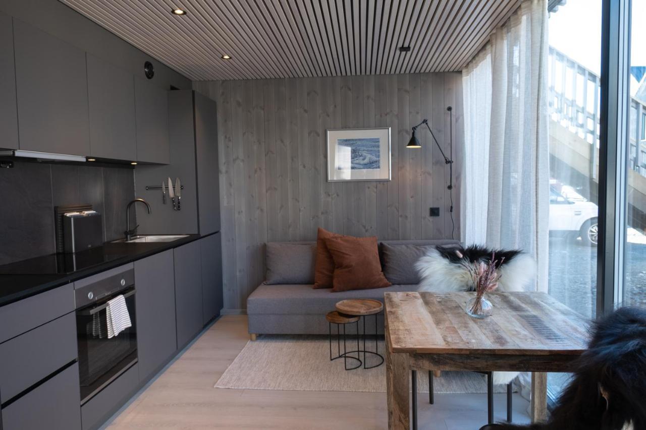 Modern Apartment In Henningsvaer Luaran gambar